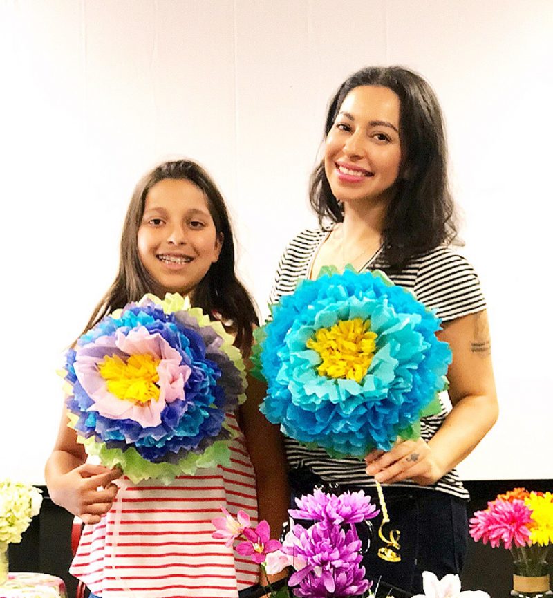 mother daughter flowers